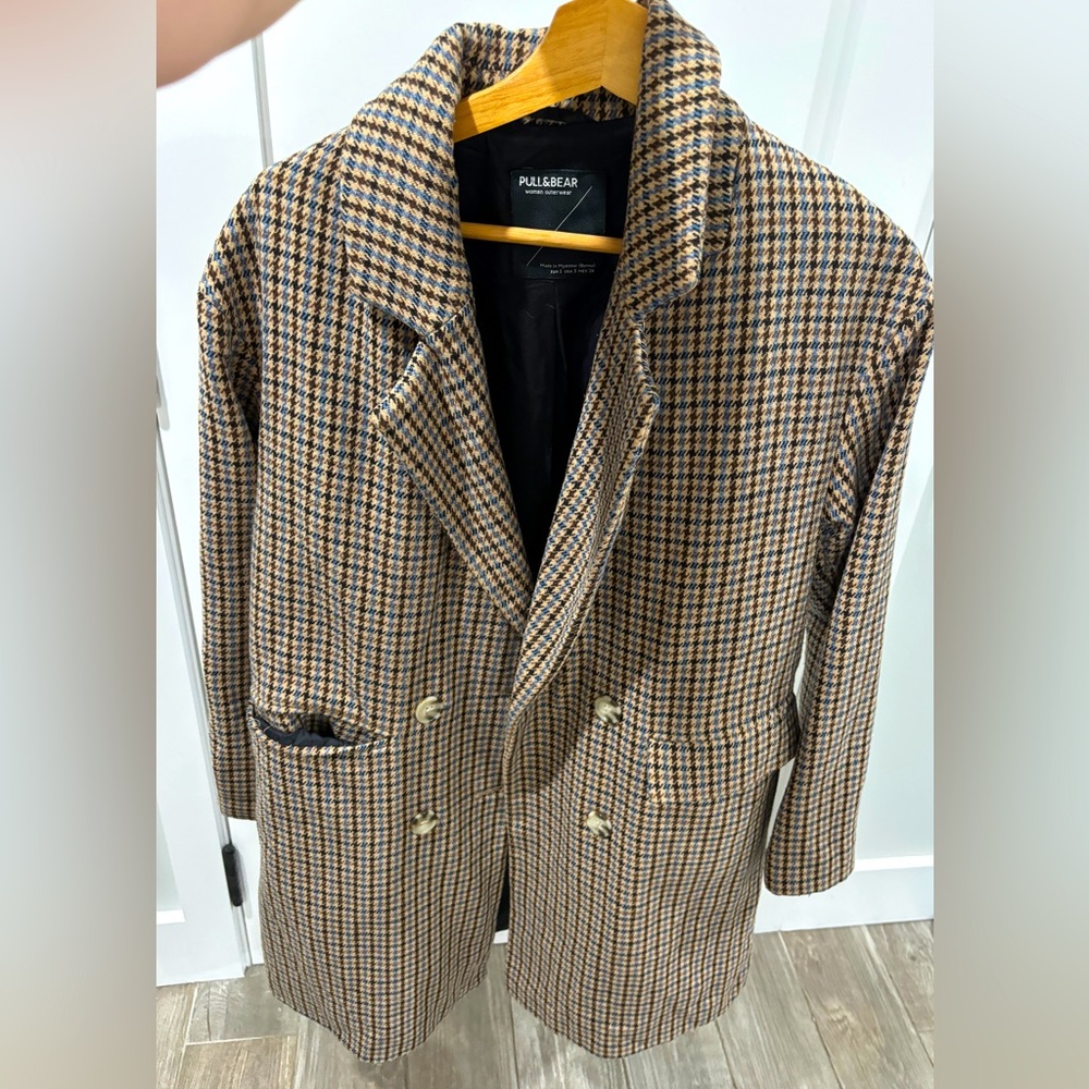 Beautiful coat size s pull&bear